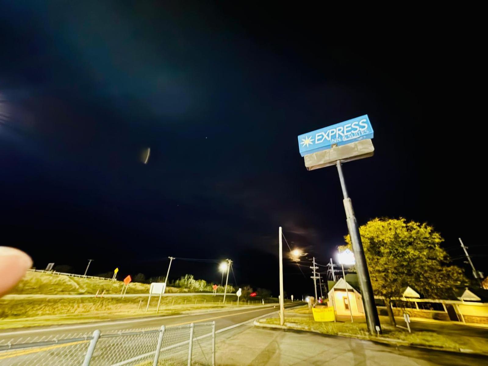 Express Inn Junction City Zewnętrze zdjęcie